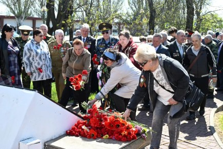 ���� ������ ������ ���������: 40 ��� �� ��� ��������