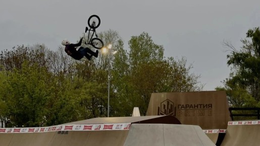 ����������� 3 ����� ����� ������ �� BMX-��������� ���� ������������� ��������� ������� ��������