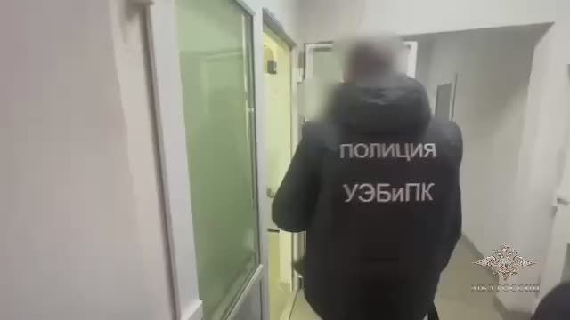 Более 200 кг рыбьей икры без маркировки на 1,4 млн рублей нашли в Ростовской области