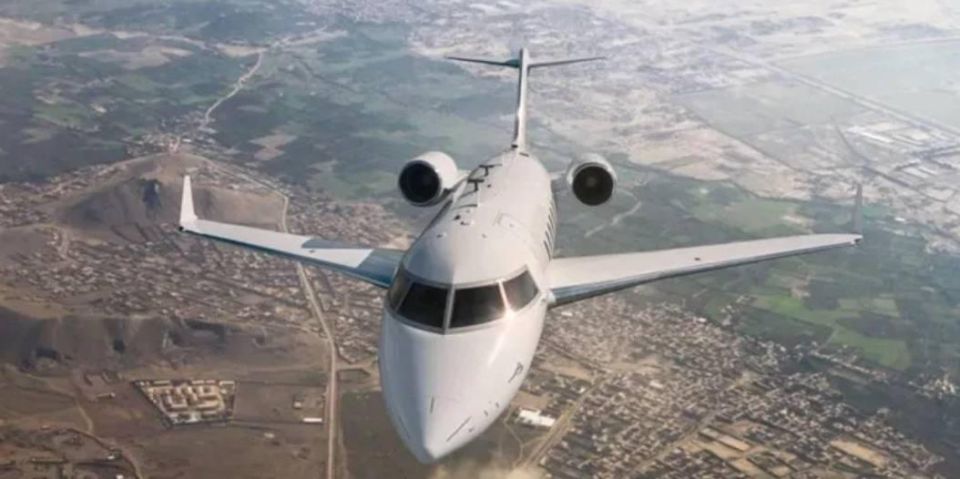 Американский самолёт-разведчик Bombardier Artemis II ведёт патрулирование вдоль границ РФ над Чёрным морем
