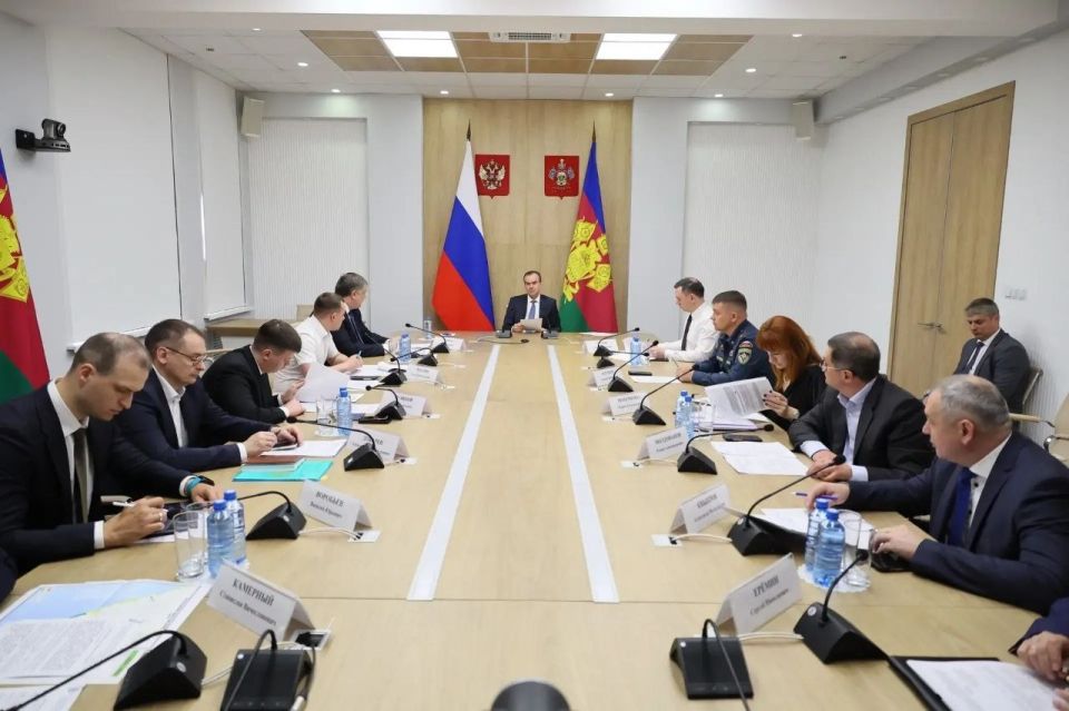 Новых выбросов мазута в Анапе за неделю не нашли