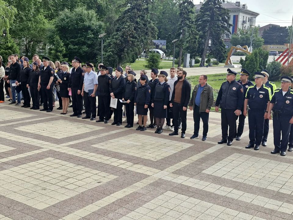 Новороссийские полицейские провели профилактическое мероприятие по соблюдению краевого «детского» закона