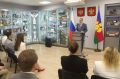 Юрий Бурлачко вручил кубанским журналистам награды ЗСК