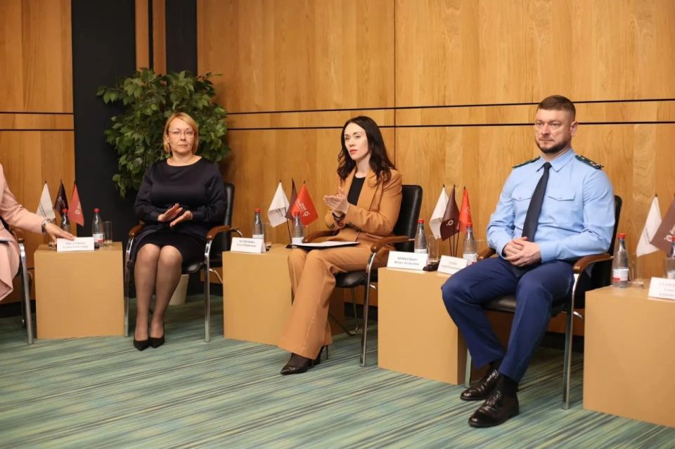 В Краснодаре на бизнес-форуме провели сессию для участников СВО и членов их семей