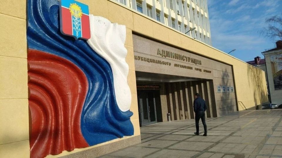 Семейная выплата, налоги на границе и пенсии: главные законы июня 2026