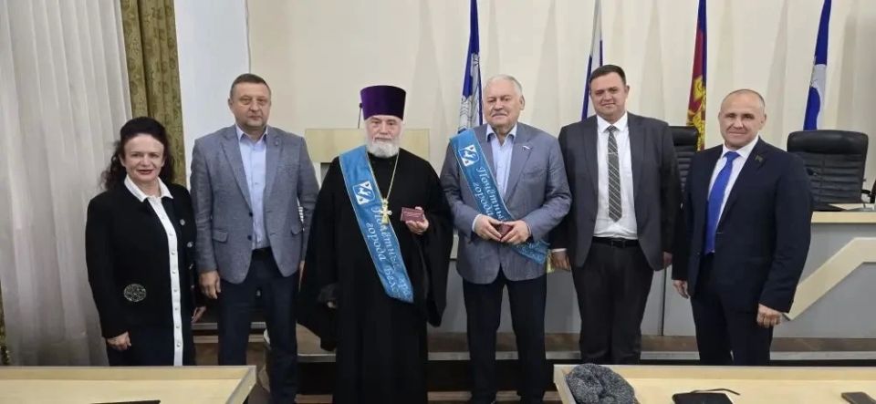 Сегодня, 1 июня депутаты города Белореченска, входящего в Сочинский избирательный округ, который второй срок представляет в Государственной Думе депутат Константин Затулин, единогласно проголосовали за присвоение Константину...