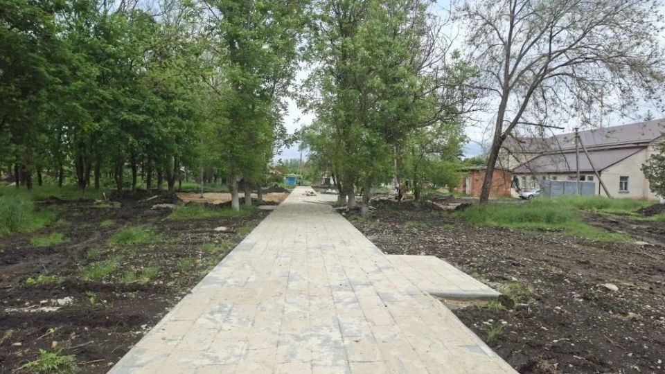 В Успенском районе по нацпроекту благоустраивают парк
