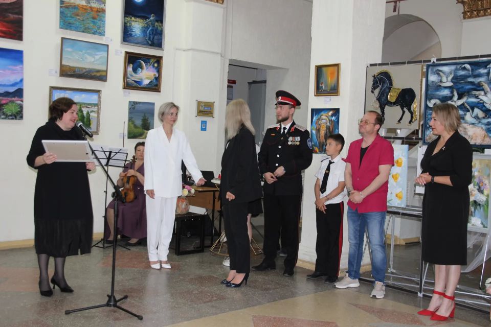 Международный выставочный проект «Территория смысла» открылся в городе-герое Новороссийске масштабной выставкой