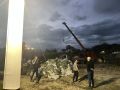 Работы по укреплению дамбы в Крымском районе не прекращаются