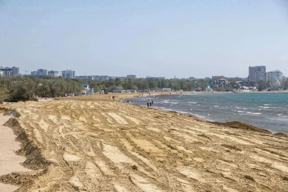 Песок на пляжах Анапы сейчас чище, чем на Лазурном берегу Франции, заявил вице-премьер РФ Дмитрий Чернышенко.