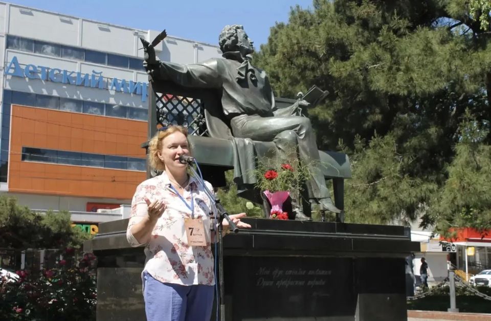 В Новороссийске в рамках литературного фестиваля-конкурса «Семь ветров» отметили день рождения Александра Сергеевича Пушкина