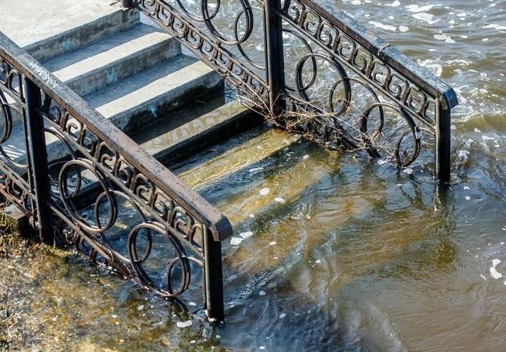 На Кубани из-за паводка пострадали и села, и города