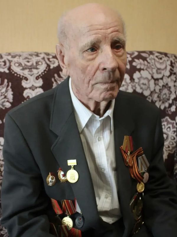 Евгений Наумов: В этот особенный для страны день своё 100-летие отмечает краснодарец Пётр Стефанович Алёшин
