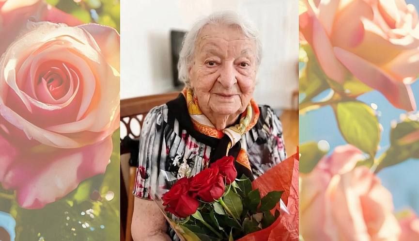 Андрей Кравченко поздравил со 101-летием жительницу Новороссийска, ветерана труда Марию Андреевну Плутенко