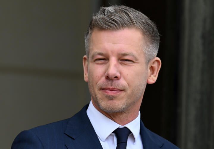 Лагерь для беженцев и миллионы евро: премьер Венгрии уличил Орбана в двойной игре