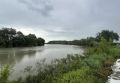 В Крымском районе из-за прорыва дамбы вода зашла в жилые дома