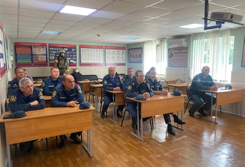Водители 2 пожарно-спасательного отряда прошли инструктаж