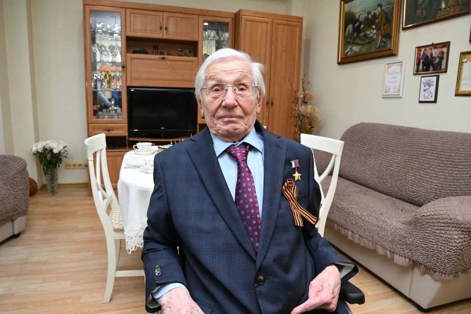 Вениамин Кондратьев: Поздравляю с днем рождения ветерана Великой Отечественной войны из Сочи Павла Павловича Сюткина