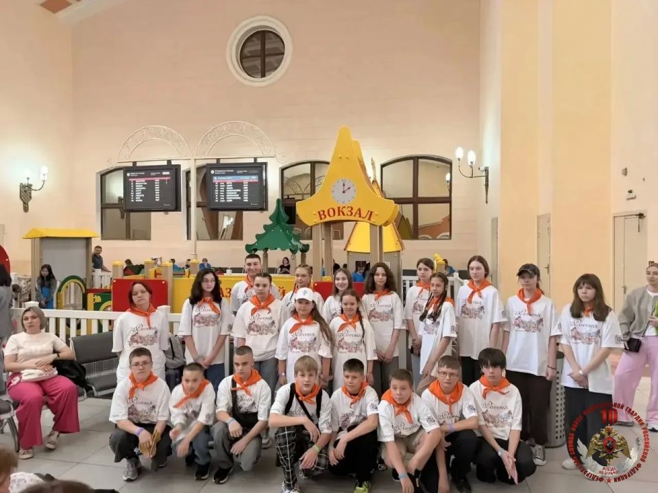 Росгвардия и АНО «Победоносец» организовали для детей военнослужащих и сотрудников ведомства поездку на летний отдых в Анапу