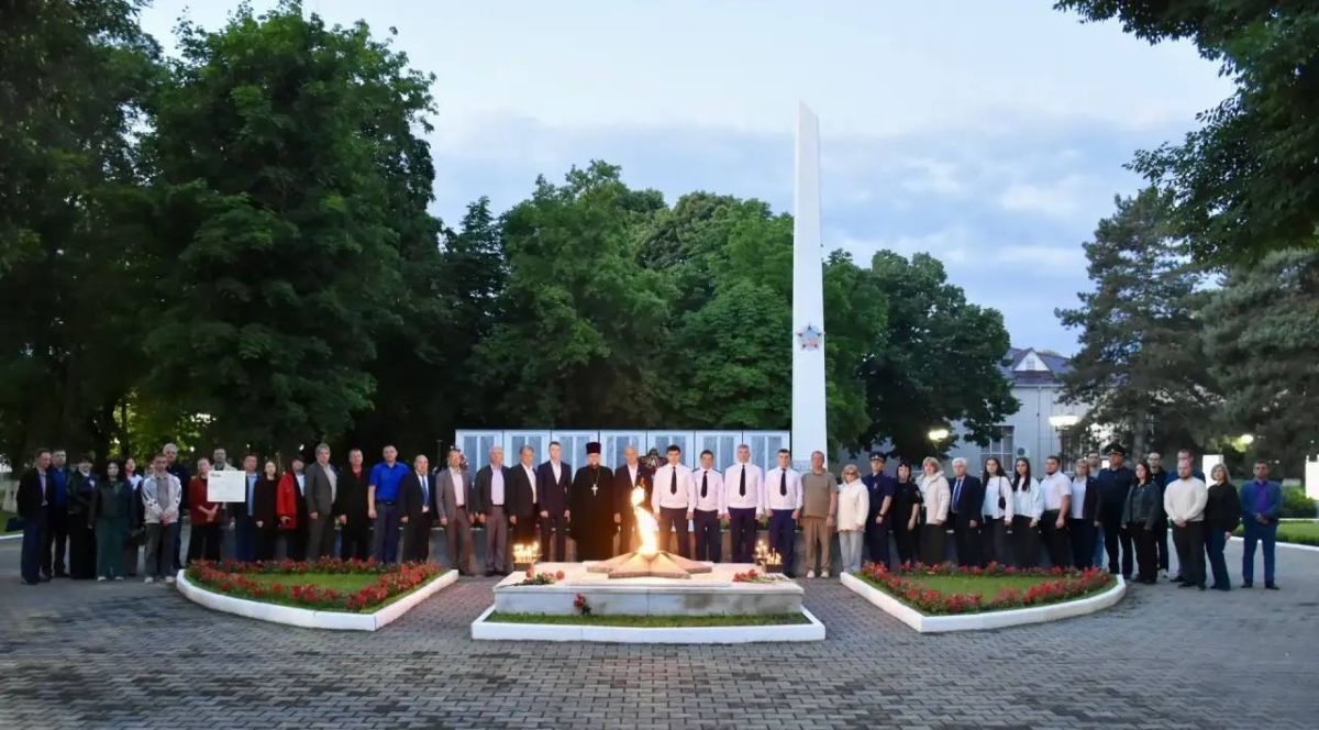 Прокуратурой Мостовского района принято участие во Всероссийской акции «Свеча Памяти»