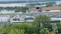 В Нижнем Новгороде сильный ветер превратил поездку на канатной дороге над Волгой в экстремальное приключение