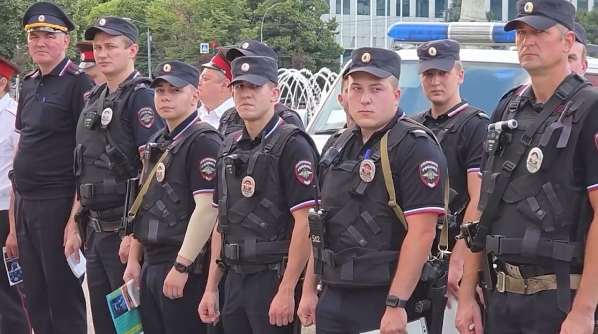 Более 40 преступлений раскрыли в Краснодаре за время рейда "Правопорядок"