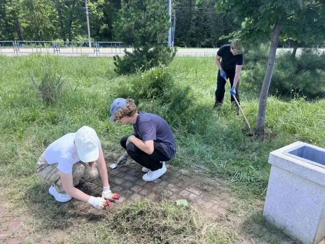 В ИЮНЕ 600 ПОДРОСТКОВ ВЫШЛИ НА РАБОТУ В ЛЕТНИЕ ТРУДОВЫЕ БРИГАДЫ