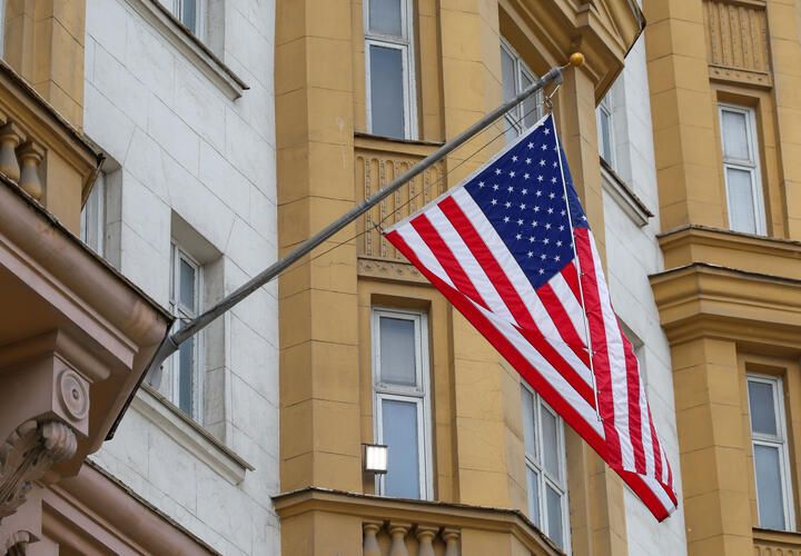 В США «заморозили» 400 млн долларов для Киева до нового президента