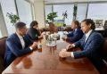 Депутат Государственной думы Сергей Алтухов, председатель комитета Госдумы по туризму Сангаджи Тарбаевым обсудили развитие туризма в Краснодарском крае с генеральным директором корпорации «Туризм.РФ» Василием Швецом