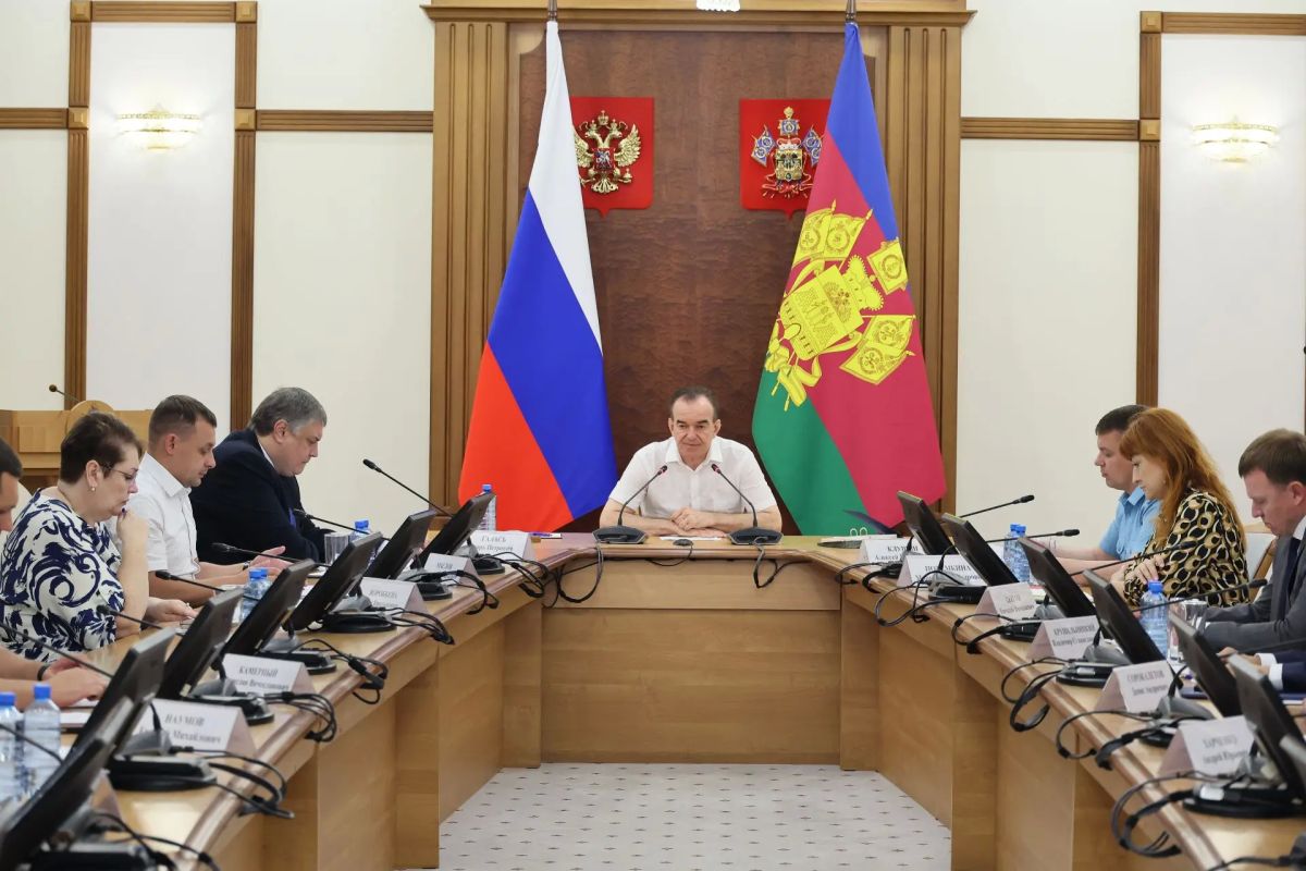 Пожар на территории складского комплекса в Краснодаре локализован