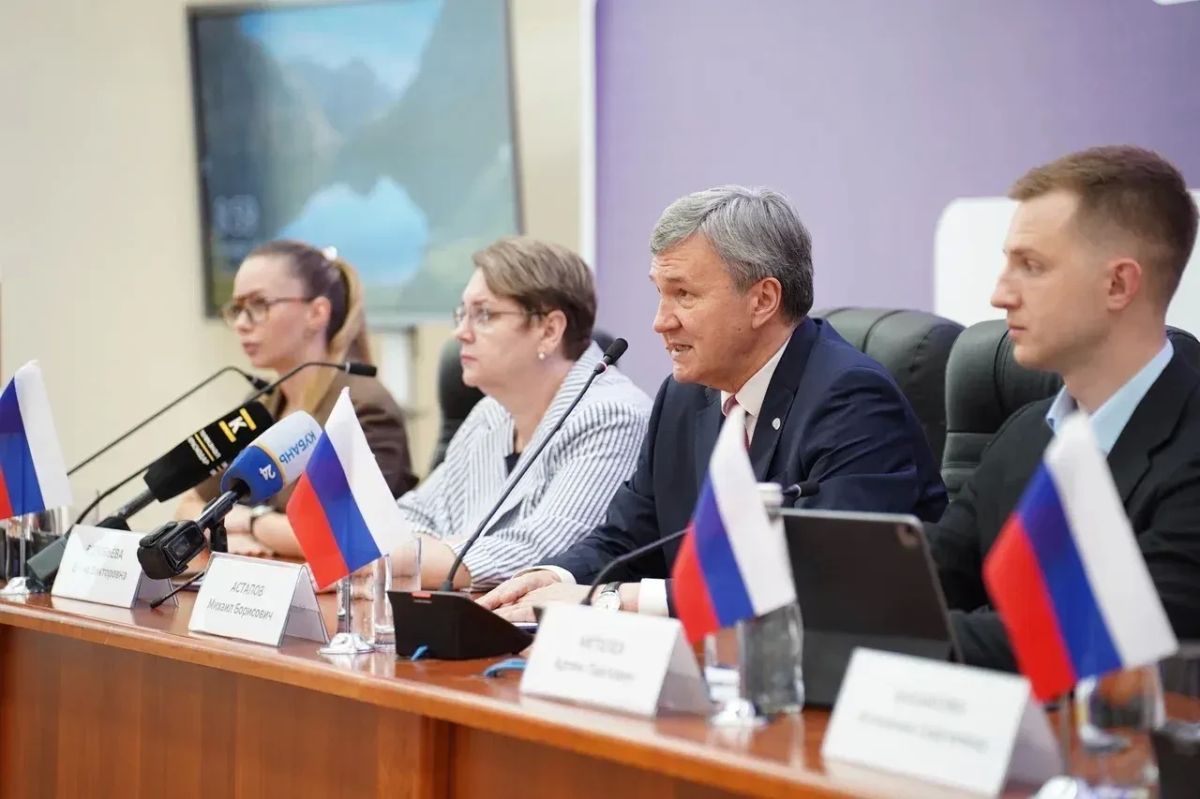 В Краснодаре провели окружную конференцию ректоров вузов