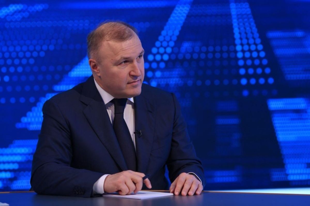 Глава Адыгеи ознакомился с проектами по выращиванию садов