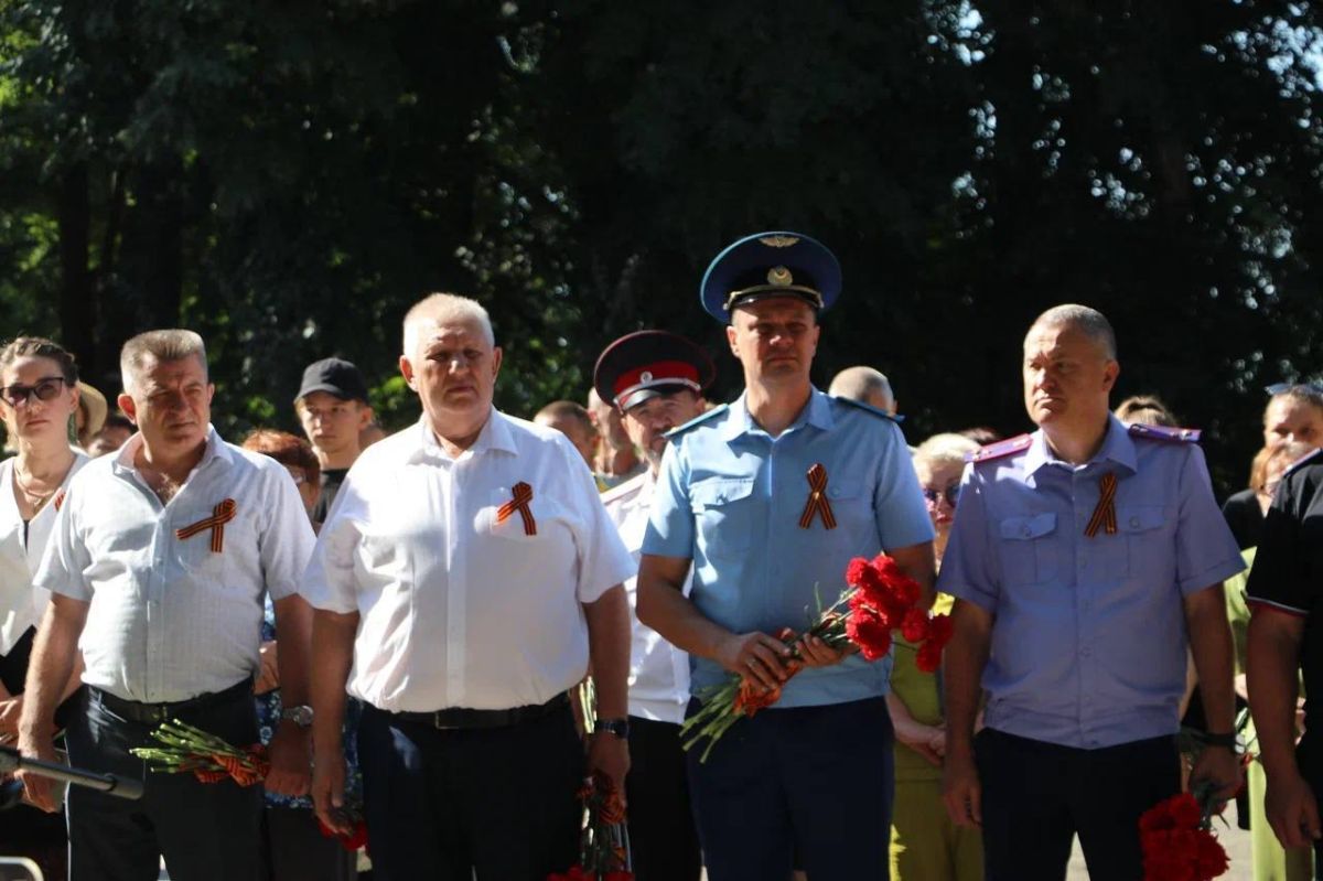 В ст. Геймановской прокуратура Тбилисского района приняла участие в открытии Аллеи Героев