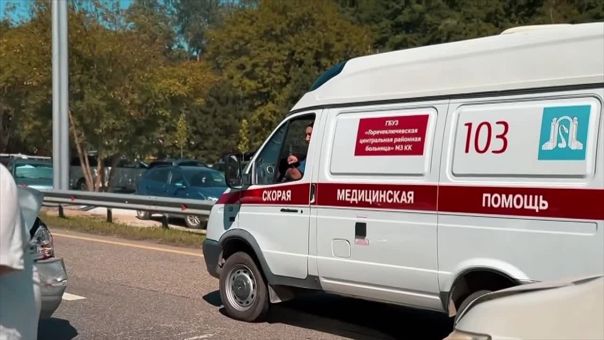 Полиция продемонстрировала кадры деятельности недавно сформированного мотобатальона на автомобильных трассах Краснодарского края