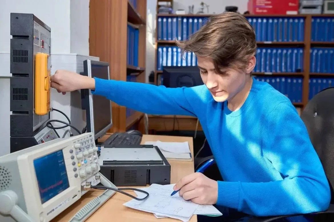 В колледжи и техникумы России подали более 3,2 млн заявлений