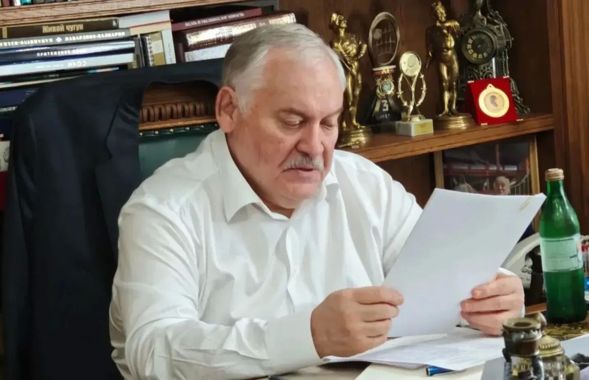 Константин Затулин добивается решения проблемы дома в Дагомысе.