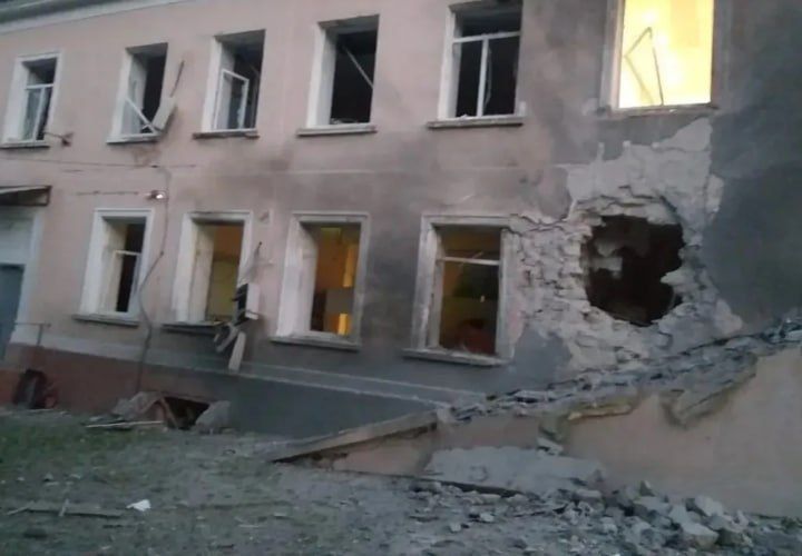 В Новороссийске сильные повреждения в результате налёта беспилотника получила школа