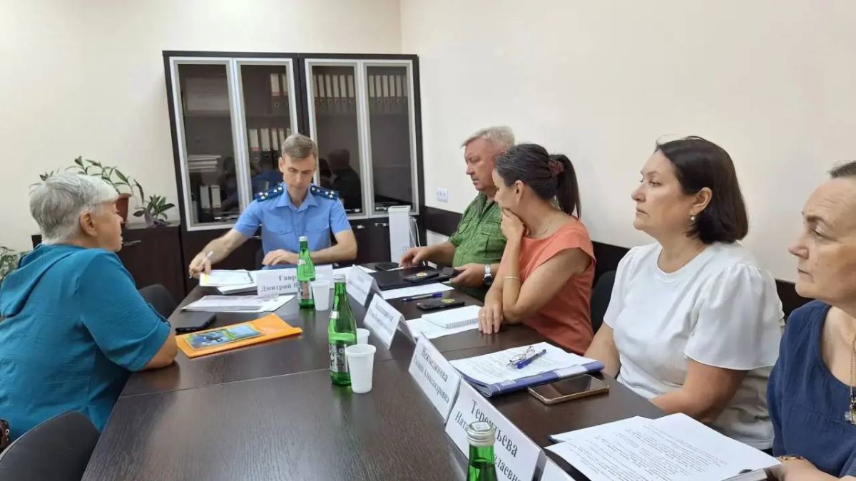 Руководством прокуратуры Брюховецкого района осуществлен личный прием граждан-участников СВО и членов их семей