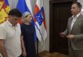 Парень из Сочи совершил подвиг на СВО. Родителям вручили Орден Мужества. Их сын награждён посмертно