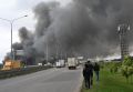 Российский город накрыло дымом и едким смогом после атаки БПЛА: жителей просят оставаться дома