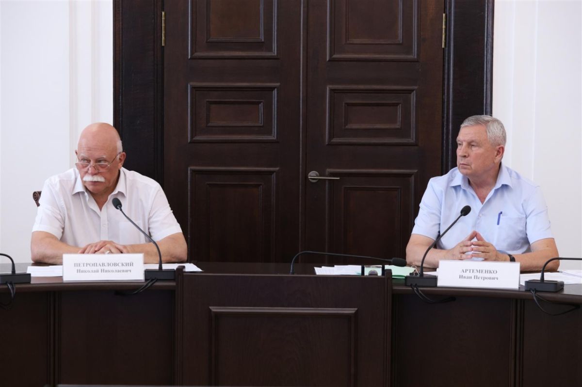 Комитеты ЗСК согласовали поправки в краевые госпрограммы