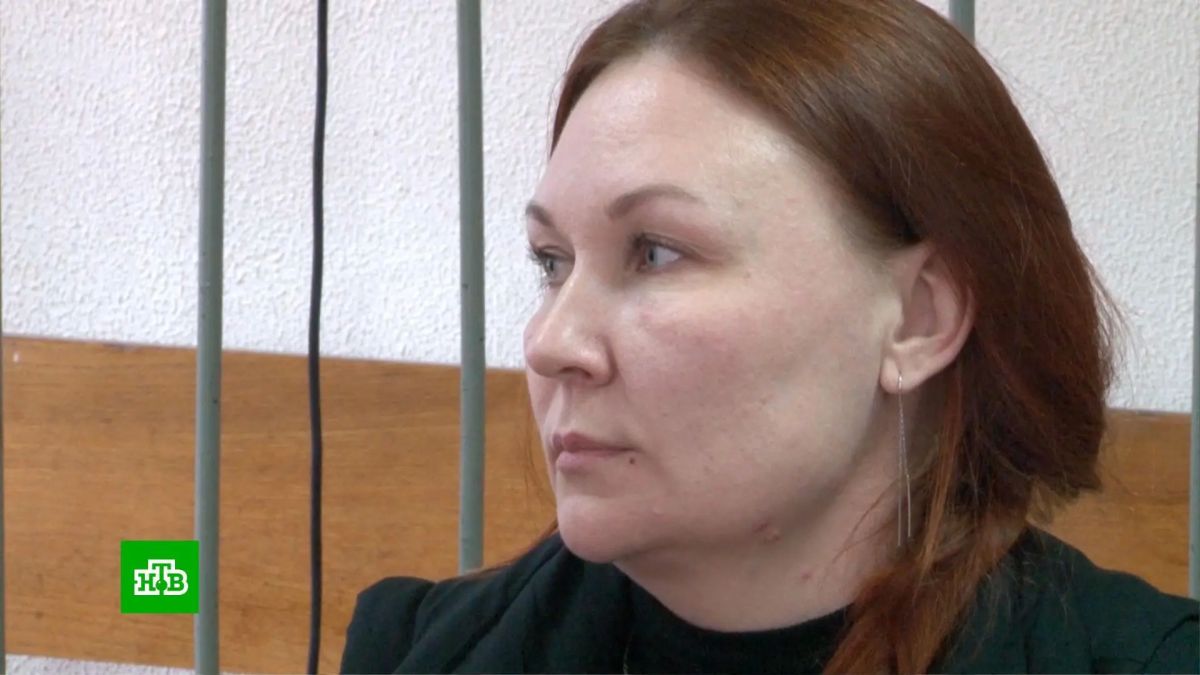 Отец изувеченного собаками в Сочи мальчика обвинил бывшую жену в краже денег на лечение сына.