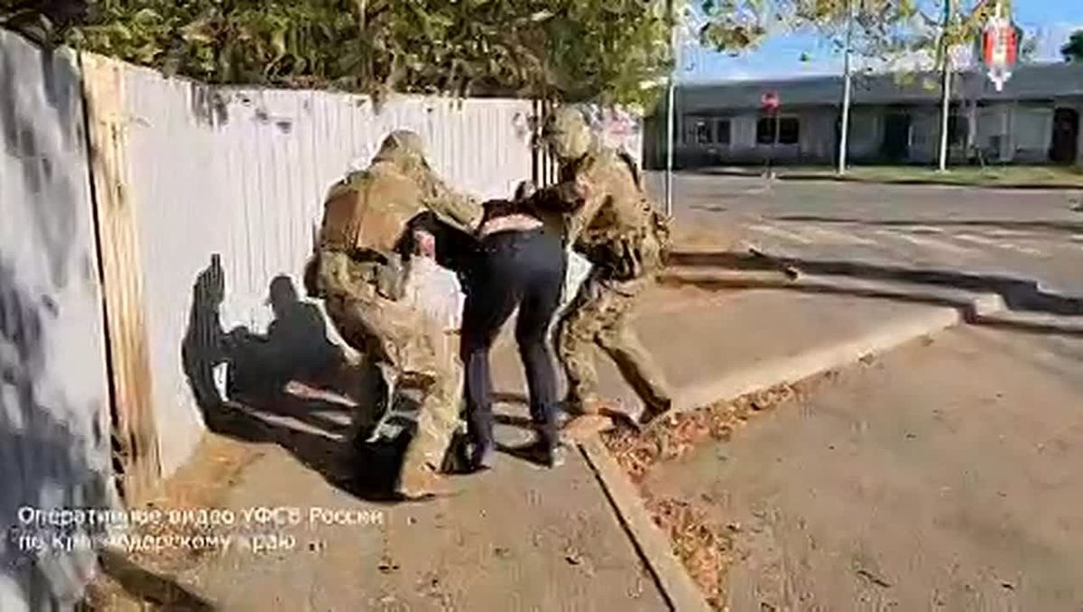 На Кубани задержан сторонник террористов, планировавший воевать против России