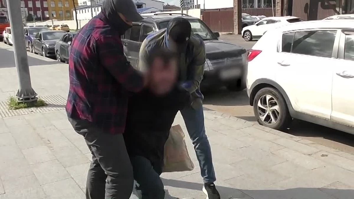 Главные новости к утру:. ФСБ заявила о предотвращении теракта в отношении британского посла в Москве, который планировали украинские спецслужбы