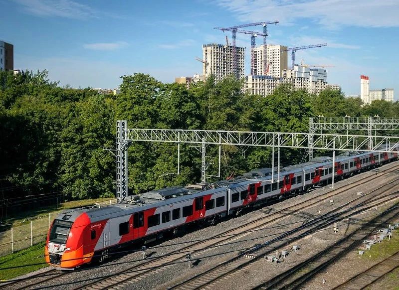 Поезд Адлер—Ижевск задерживается более чем на два часа