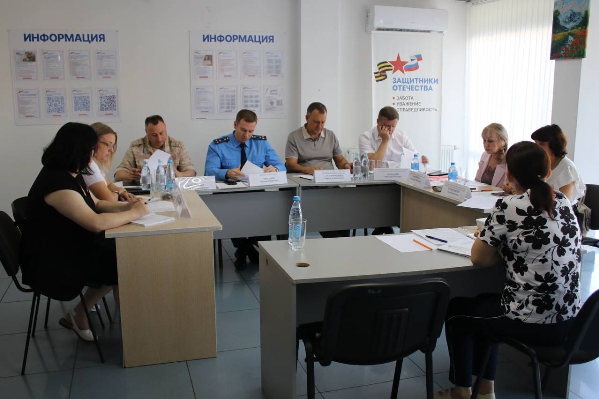 Прокуратура Кореновского района провела прием участников СВО и их семей