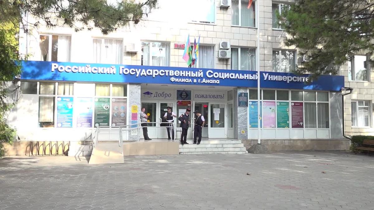 На выборах депутатов Государственной Думы проголосовал председатель городского Совета ветеранов, депутат Совета города-курорта Александр Смирнов