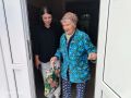 На избирательных участках Ейского района волонтеры оказывают помощь маломобильным гражданам