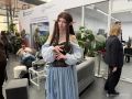 Москвичка пришла голосовать на выборы в Госдуму в костюме эльфа