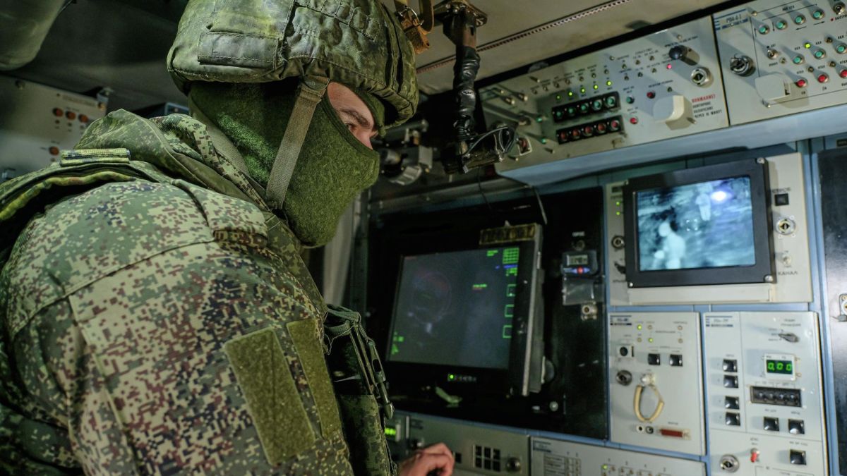 За ночь над Россией сбили 629 БПЛА, больше половины прорывались к Москве